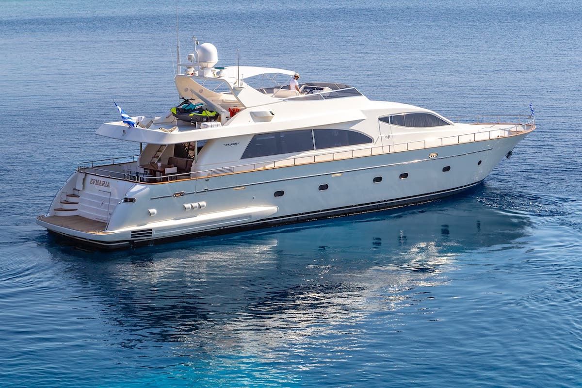 Falcon 86 Santorini Yachts, Santorini Yacht Charter